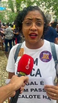 Professores da rede municipal de Salvador mantêm protestos apesar de decisão judicial contra greve