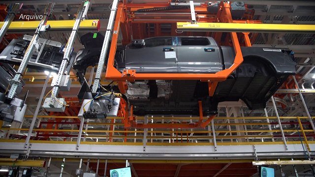 UE propõe fortes tarifas sobre produtos dos EUA e prepara queixa na OMC