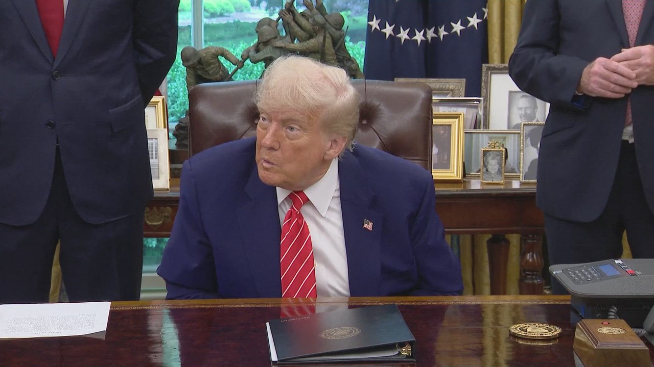 During the historic US-UK trade agreement talks in the Oval Office, Donald Trump cracked a Rolls Royce joke aimed at the UK ambassador. The unexpected punchline caught everyone off guard and had the entire room laughing.