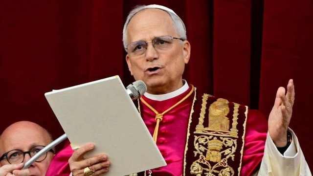VIDEO | El papa León XIV dio unas palabras en español durante su primer discurso