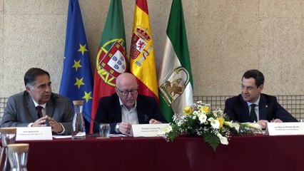 Moreno fomentará colaboración con Portugal en agua, transportes y AVE Faro-Sevilla