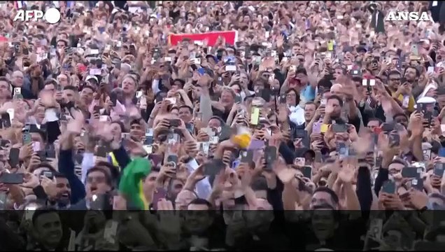 Le prime parole di papa Leone XIV: La pace sia con tutti voi