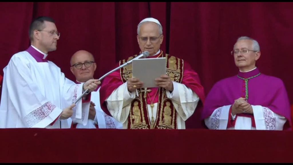 Video Papa Leone XIV: costruire ponti per essere un popolo in pace