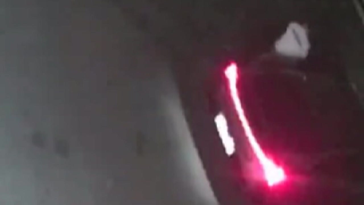 음주운전 의심 차량 119센터 앞 불법주차...운전자 도주 / YTN