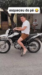 Aprendendo andar na moto