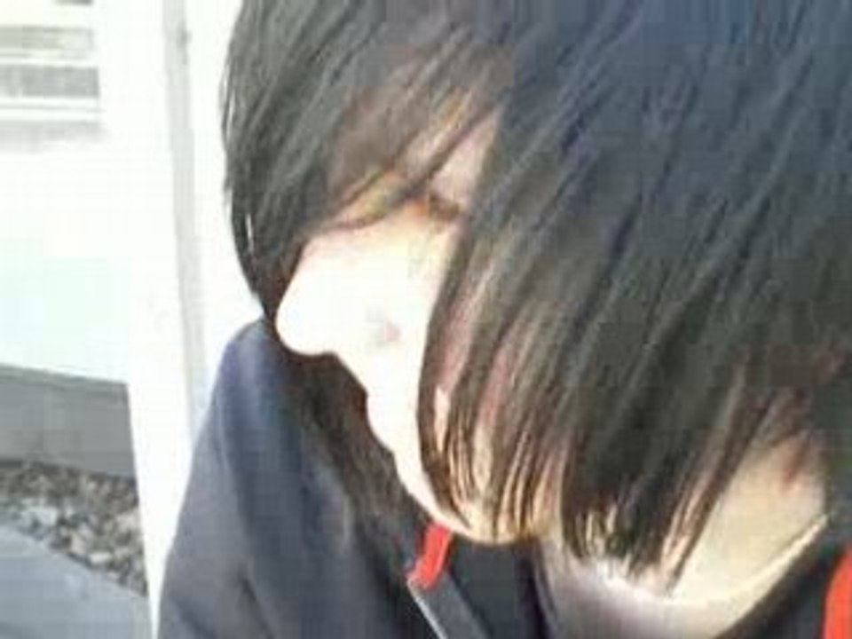 Matty (L)