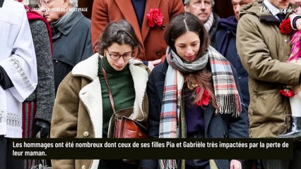 "1er anniversaire sans toi" : Catherine Laborde comme on l'a rarement vue, sa fille Gabrièle livre des clichés inédits et touchants
