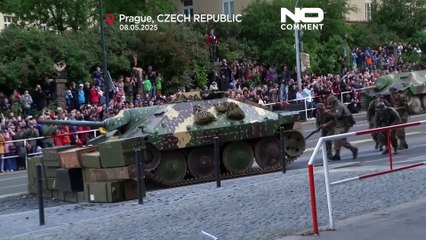 NO COMMENT: Praga conmemora el Día de la Victoria con una recreación de la insurrección de 1945