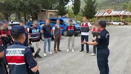 Alanya’da silah kaçakçılarına eş zamanlı operasyon