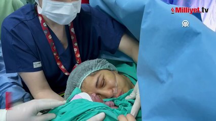 'Umut' bebek dünyaya geldi, annesi tarihe geçti: Türkiye'de bu bir ilk