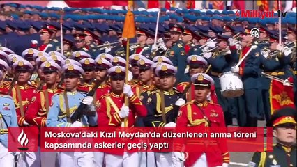Rusya'dan Zafer Günü'nde gövde gösterisi! Törene damga vuran anlar