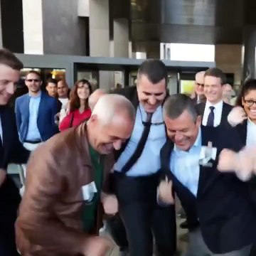 Yapay zekayla yaptıkları video sosyal medyayı salladı! ‘Özgür Özel’e saldırının kamera arkası’