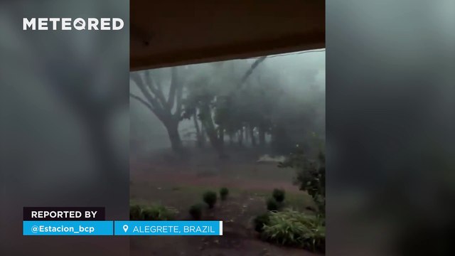 A massive storm is causing extensive damage in Alegrete, Brazil! Its path brought heavy rains and hurricane-force winds.