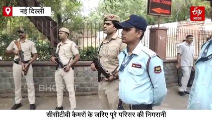 भारत-पाक तनाव के बीच कुतुब मीनार पर हाई अलर्ट, सुरक्षा के कड़े इंतजाम