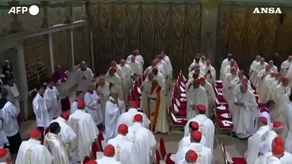 Prima messa di Leone XIV nella Cappella Sistina