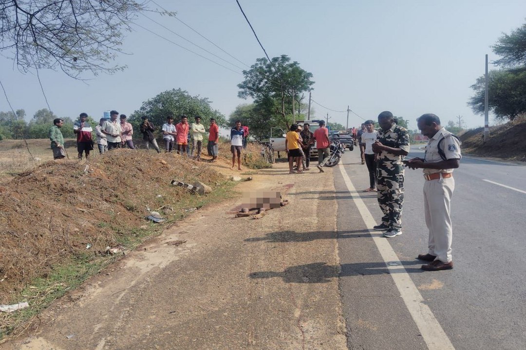 Brutal murder: युवक को सडक़ पर घसीटकर मार डाला,...