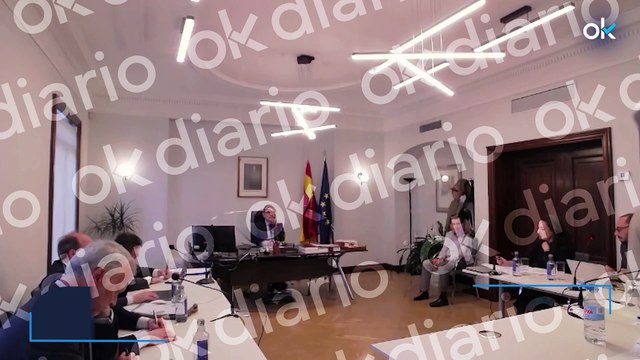 La bronca de Peinado con Bolaños: No me conteste con evasivas, la pregunta es muy concreta