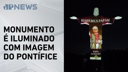 Cristo Redentor homenageia novo papa Leão XIV