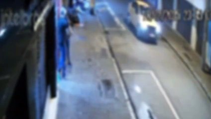 Mulher é morta a facadas no Centro de Curitiba