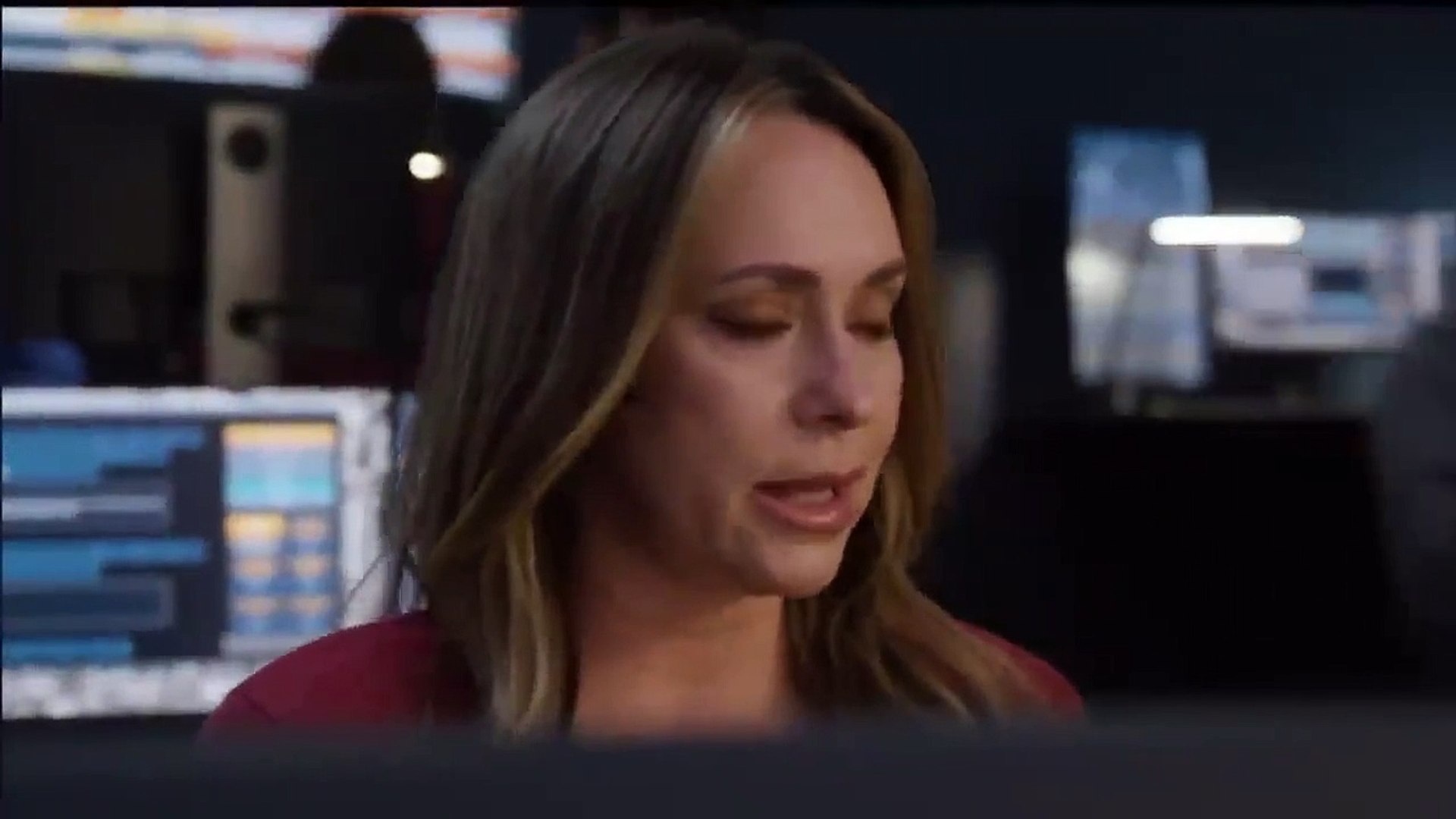 9-1-1 8x18 Season 8 Episode 18 Trailer - Seismic Shifts - video