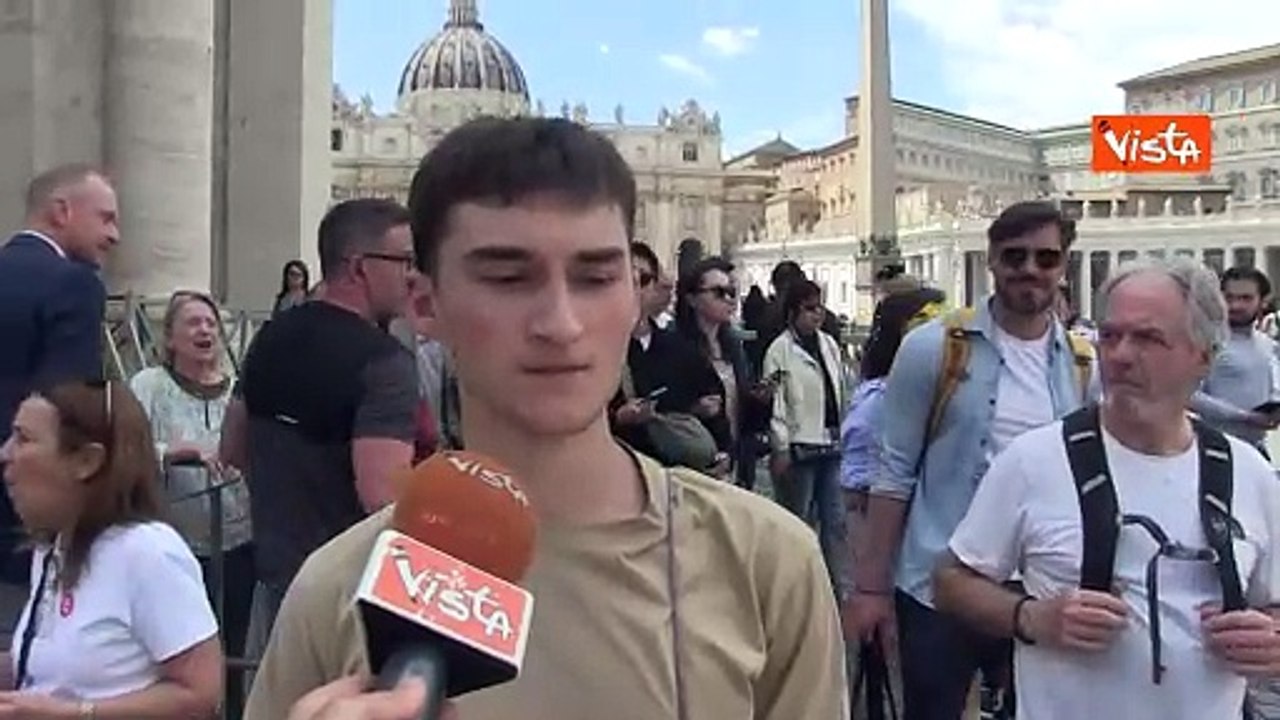 Le voci di fedeli e curiosi dopo l'elezione di Papa Leone XIV: "Speriamo porti speranza per la pace"