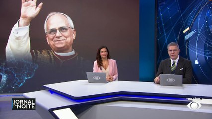 Novo papa é crítico do governo Trump e tem dupla nacionalidade