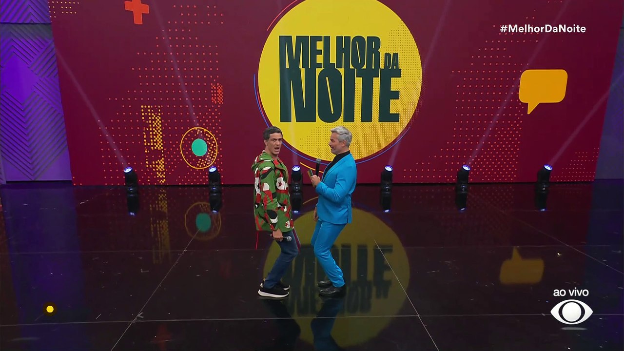 Mateus Solano solta o gingado no palco com Otaviano Costa | Melhor da Noite