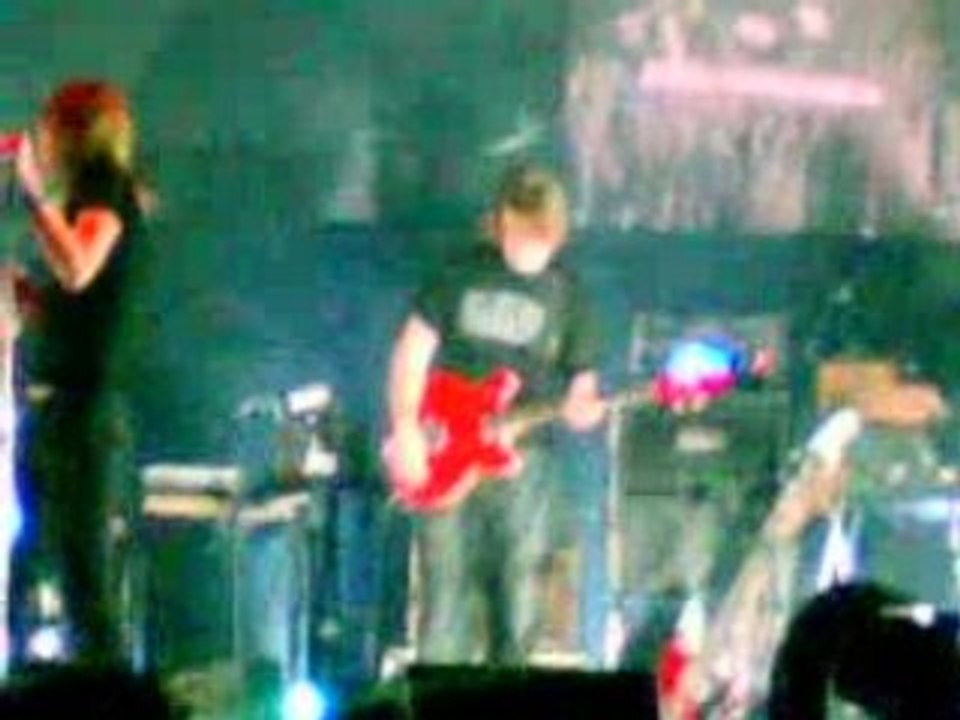 Portishead - Magic Doors - Live at Brussels