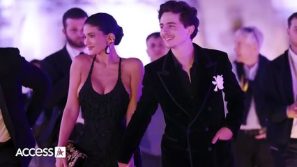 Timothée Chalamet Kisses Kylie Jenner Before Accepting Di Donatello Award