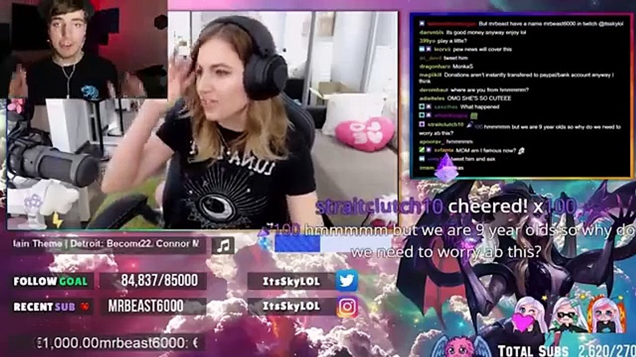 I Donated $1000 Every Time She Blinked - Fortnite Streamers
