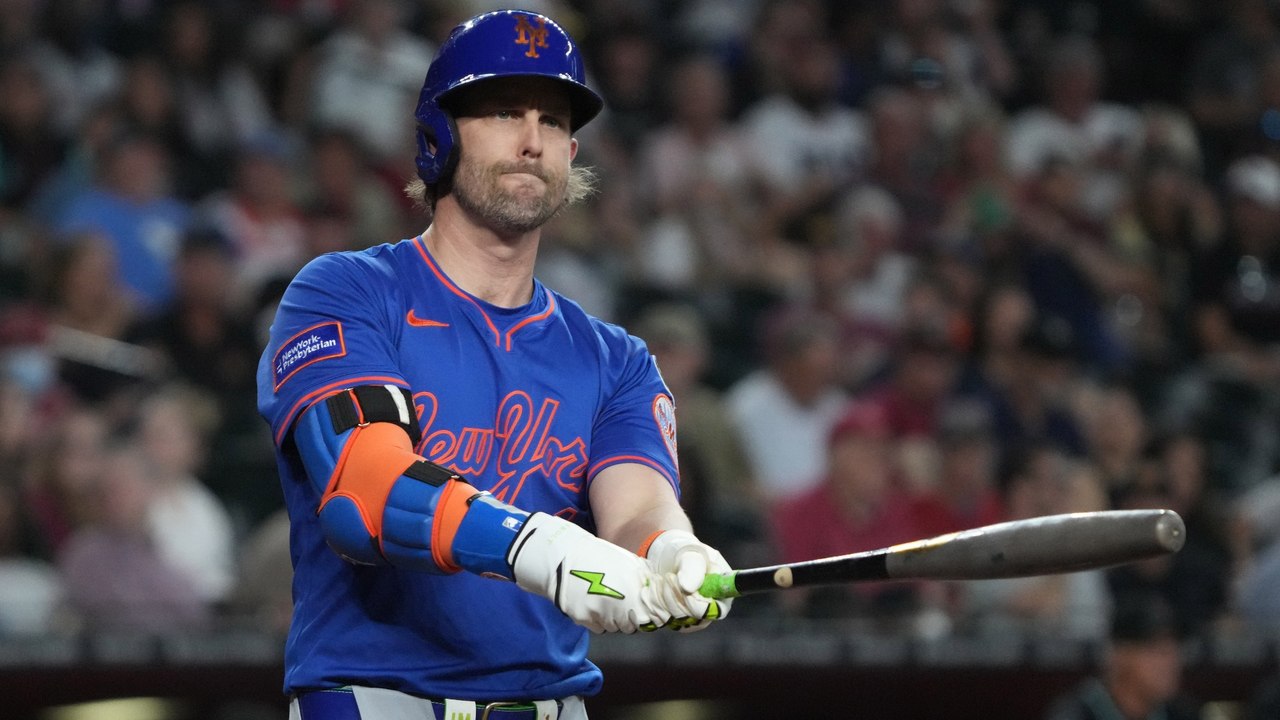 Mets Struggle as They Face Cubs Amidst Cooler Weather