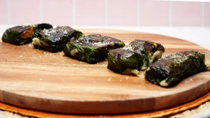 Paquetitos de puré de papa y coliflor envueltos en Hoja Santa