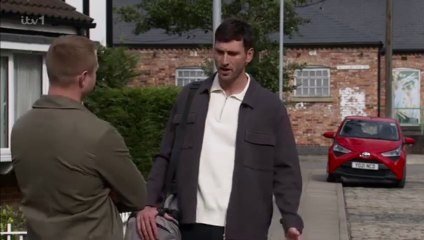 Corrie Kit Green Threatens Daniel Osborne 23rd August 2024