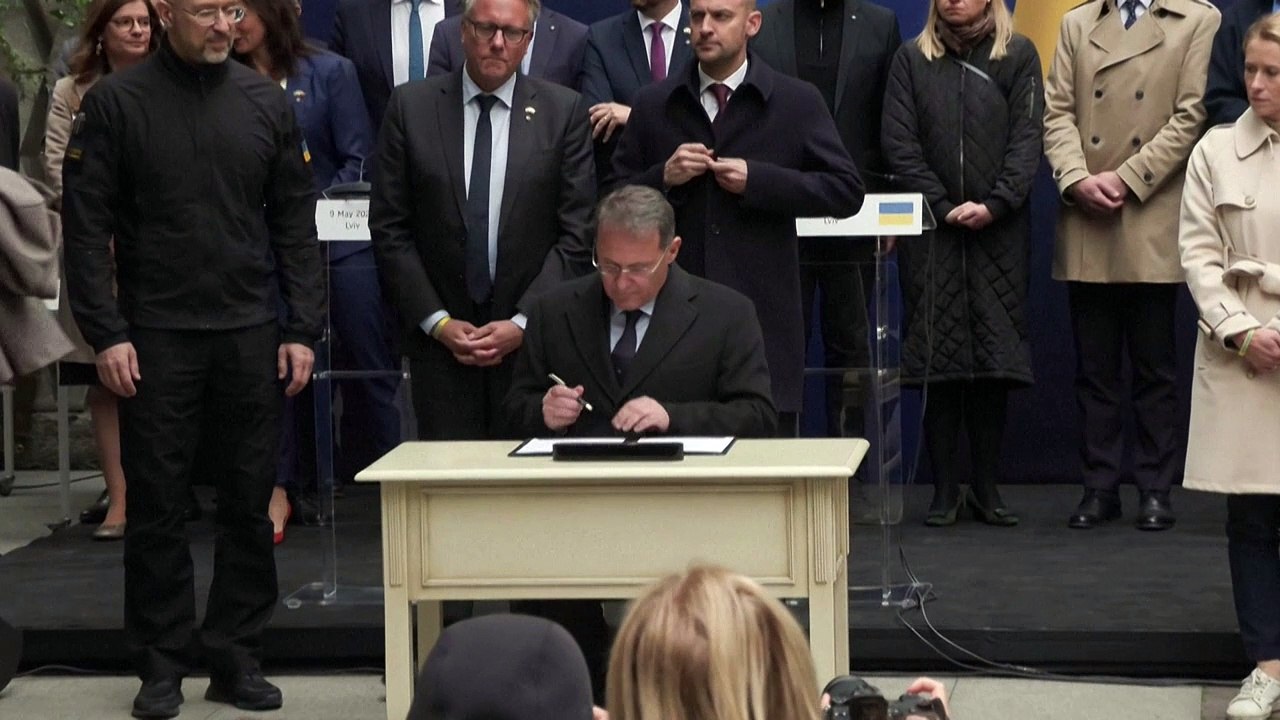 Ucrania y aliados europeos aprueban crear un tribunal para juzgar a Rusia por invasión