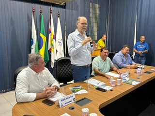 Em encontro da Amuvi, Alex Canziani apresenta o projeto "Criação"