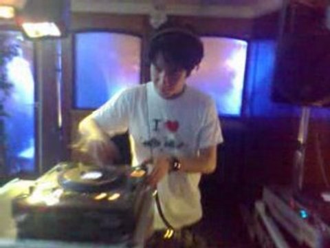 Un DJ Tropdoux@Concorde Atlantique