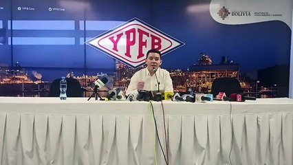 Conferencia de prensa YPFB