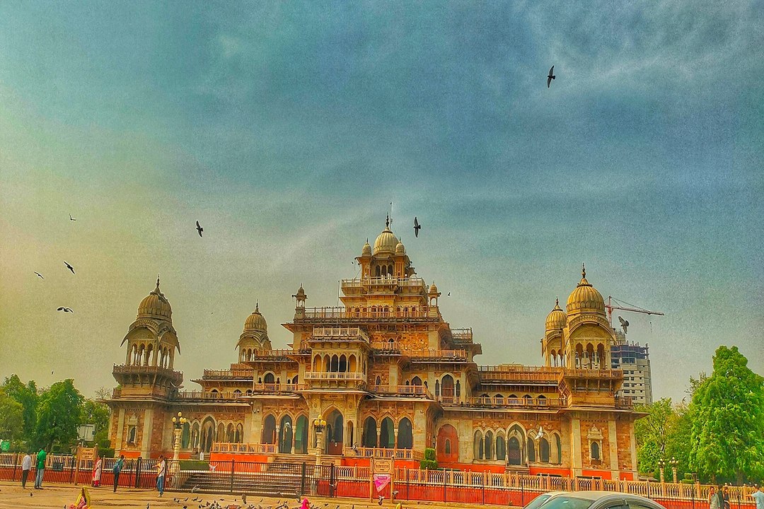 Rajasthan Weather :  जयपुर में आज भी मौसम का मिजाज नरम, बादल छाए रहेंगे
