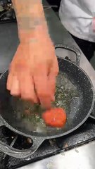 Sucuklu Sebzeli Çift Yumurtalı Menemen Tarifi  Kahvaltıya Lezzet Katın