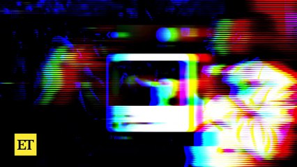 Usher APOLOGIZES to Sabrina Carpenter's Dad for WEIRD Met Gala Moment