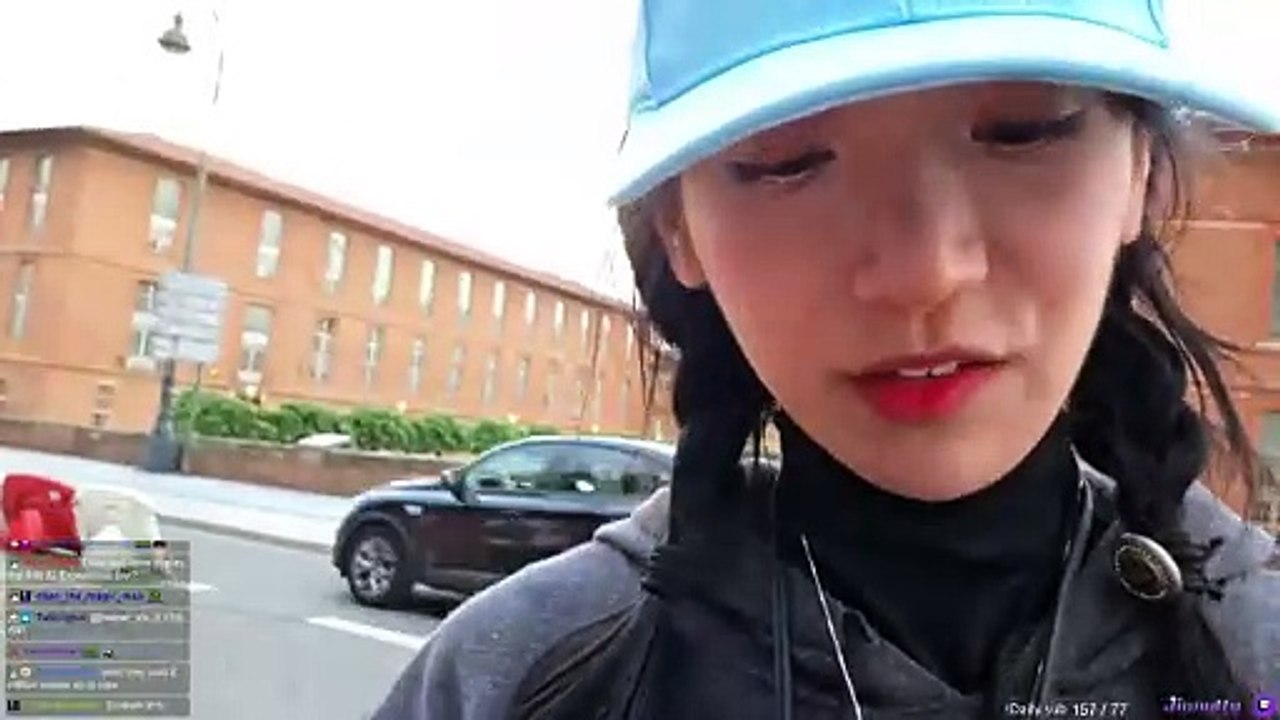 Toulouse : L'agression violente, raciste et gratuite d'une influenceuse étrangère, en plein direct, fait le tour du monde entier et révolte ses centaines de milliers d'abonnés