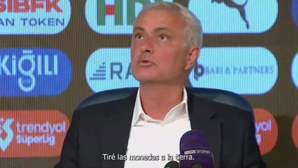 Mourinho la lía: “Mis alineaciones las elijo lanzando monedas al aire”
