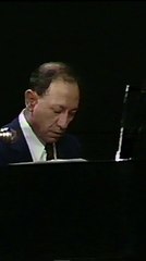 Renato Carosone live in: Pianofortissimo. Dal teatro di Orvieto  15 01 1983