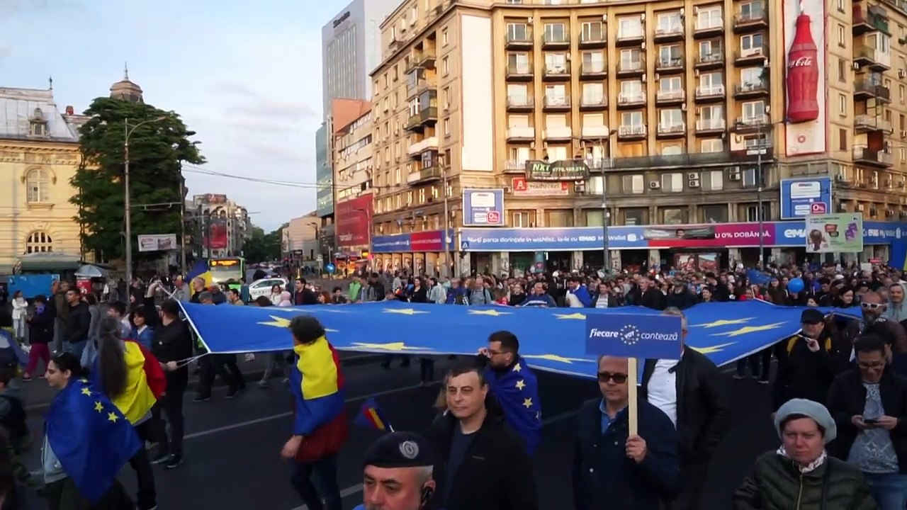 Rumänien: EU-Anhänger demonstrieren vor Präsidentschaftswahl