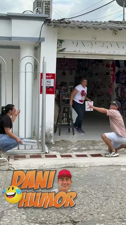 The man attack🤣👍🤣Funny video