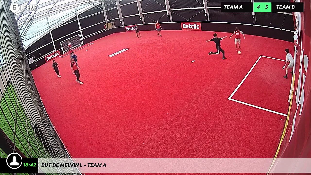 But de Melvin L - Team A