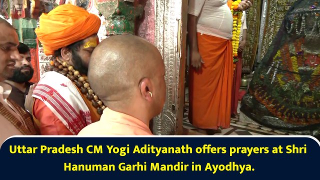 Uttar Pradesh CM Yogi Adityanath offers prayers at Shri Hanuman Garhi Mandir in Ayodhya.