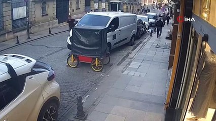 Kuyumcu çalışanından akıl almaz hata! Pırlanta dolu poşeti çöpe attı bakın sonra ne oldu