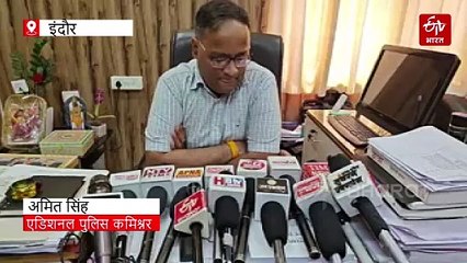 एक ही रूम में पति-पत्नी और वो, रात गहराते ही बीवी के प्रेमी का बहा खून