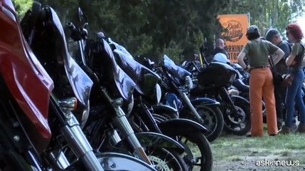 Il più grande raduno di Harley-Davidson in Europa vicino Saint Tropez